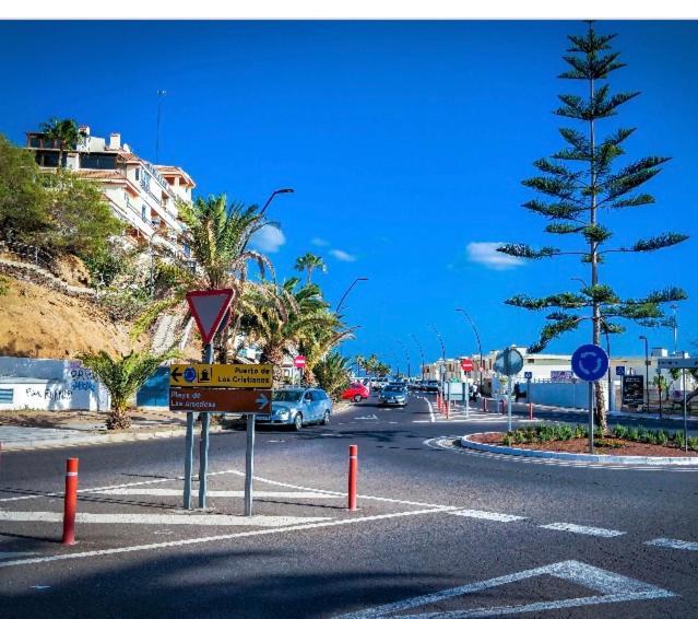 Lovely 2 Bedroom Apartment Near Las Vistas Beach Adults Only! Playa de las Americas  Exterior photo